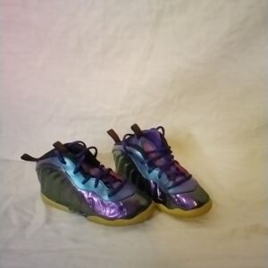 Nike Kids Purple and Green Sneakers